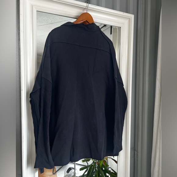 PRIV black cardigan - Picture 3 of 4